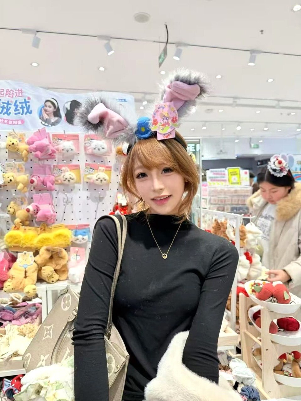 北京 编号：832384 (点击复制)
➡️ 