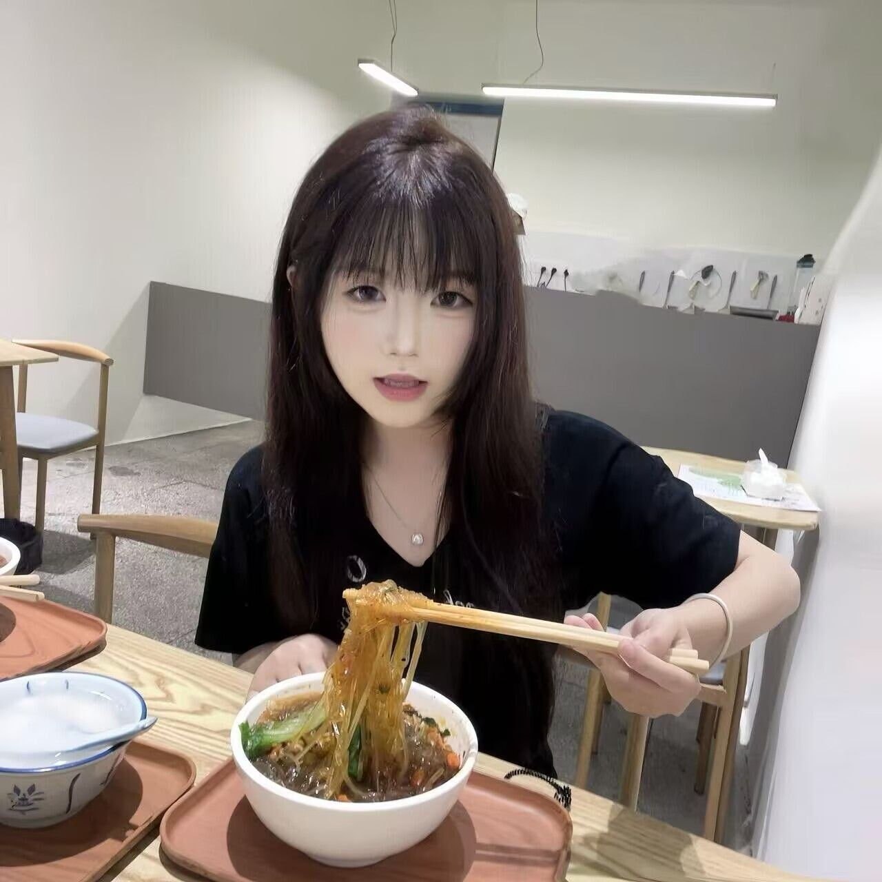 福建 厦门 编号：332634 (点击复制)
➡️ 