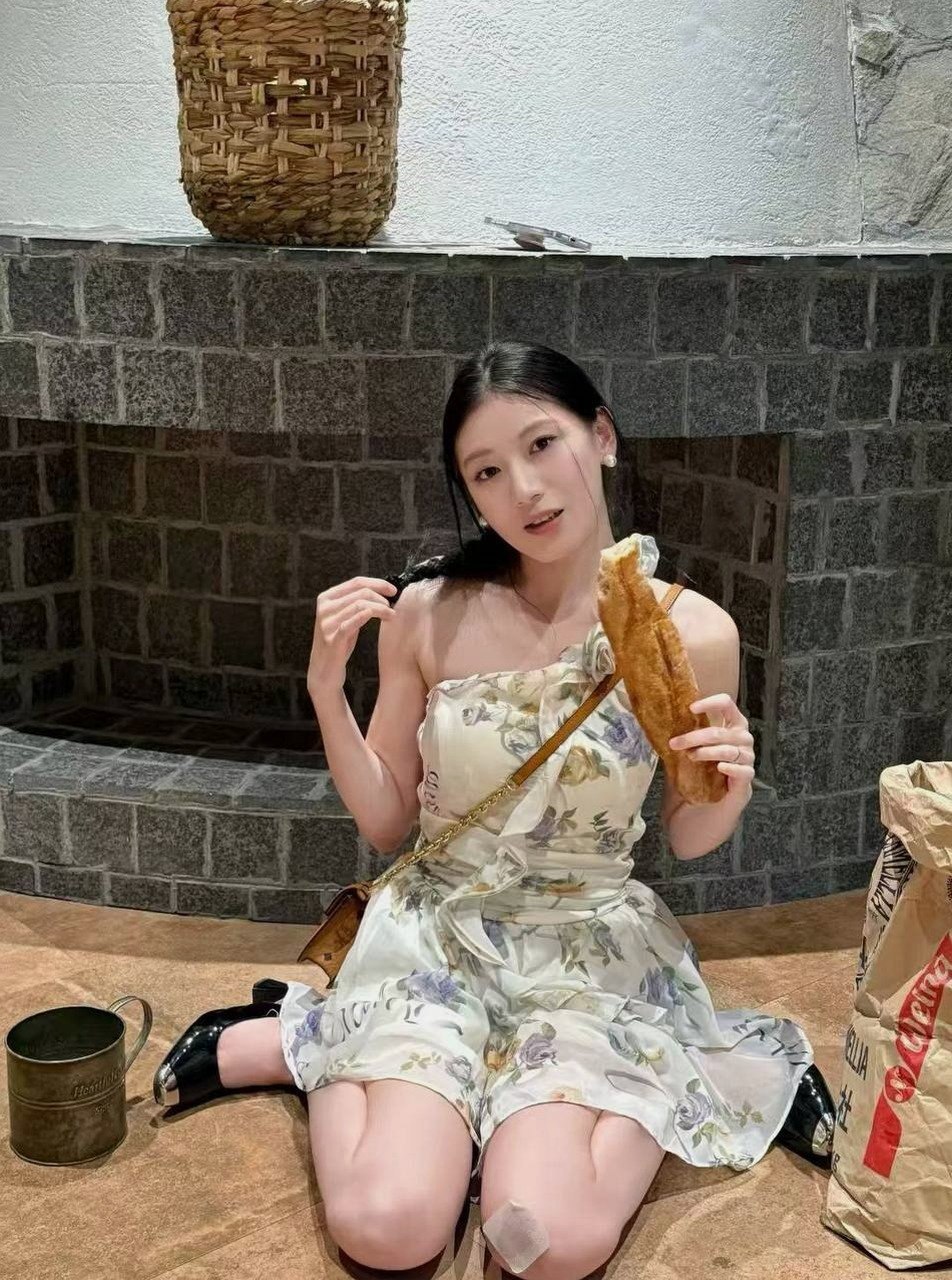 福建 厦门 编号：976153 (点击复制)
➡️ 
