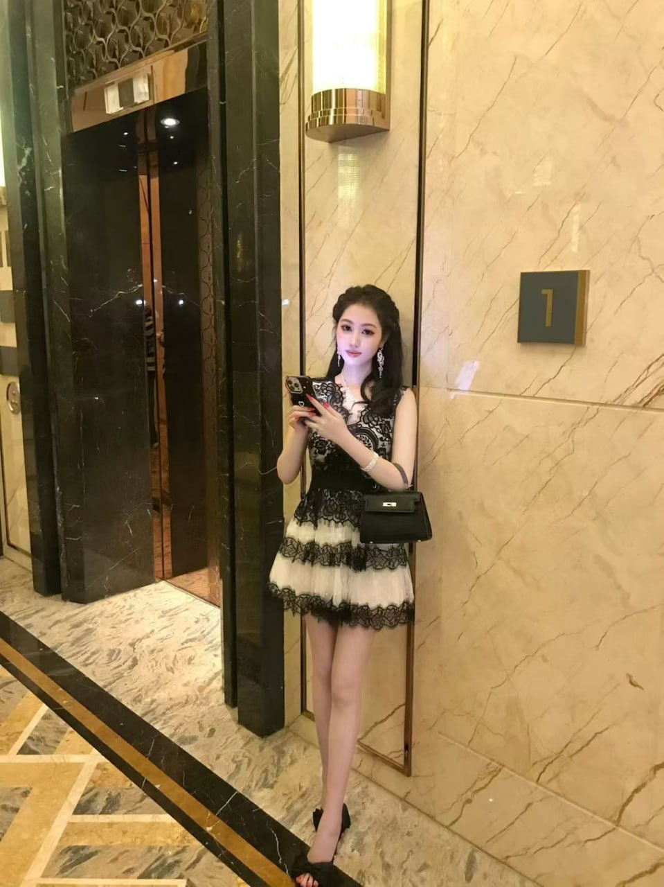 福建 泉州 编号：667557 (点击复制)
➡️ 