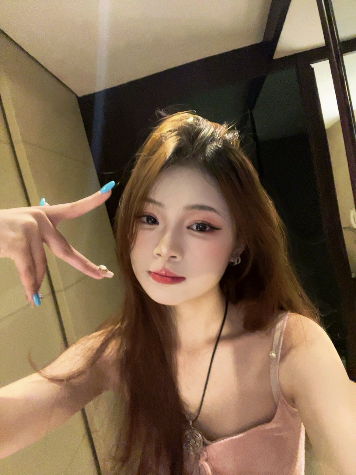福建 漳州 编号：713729 (点击复制)
➡️ 