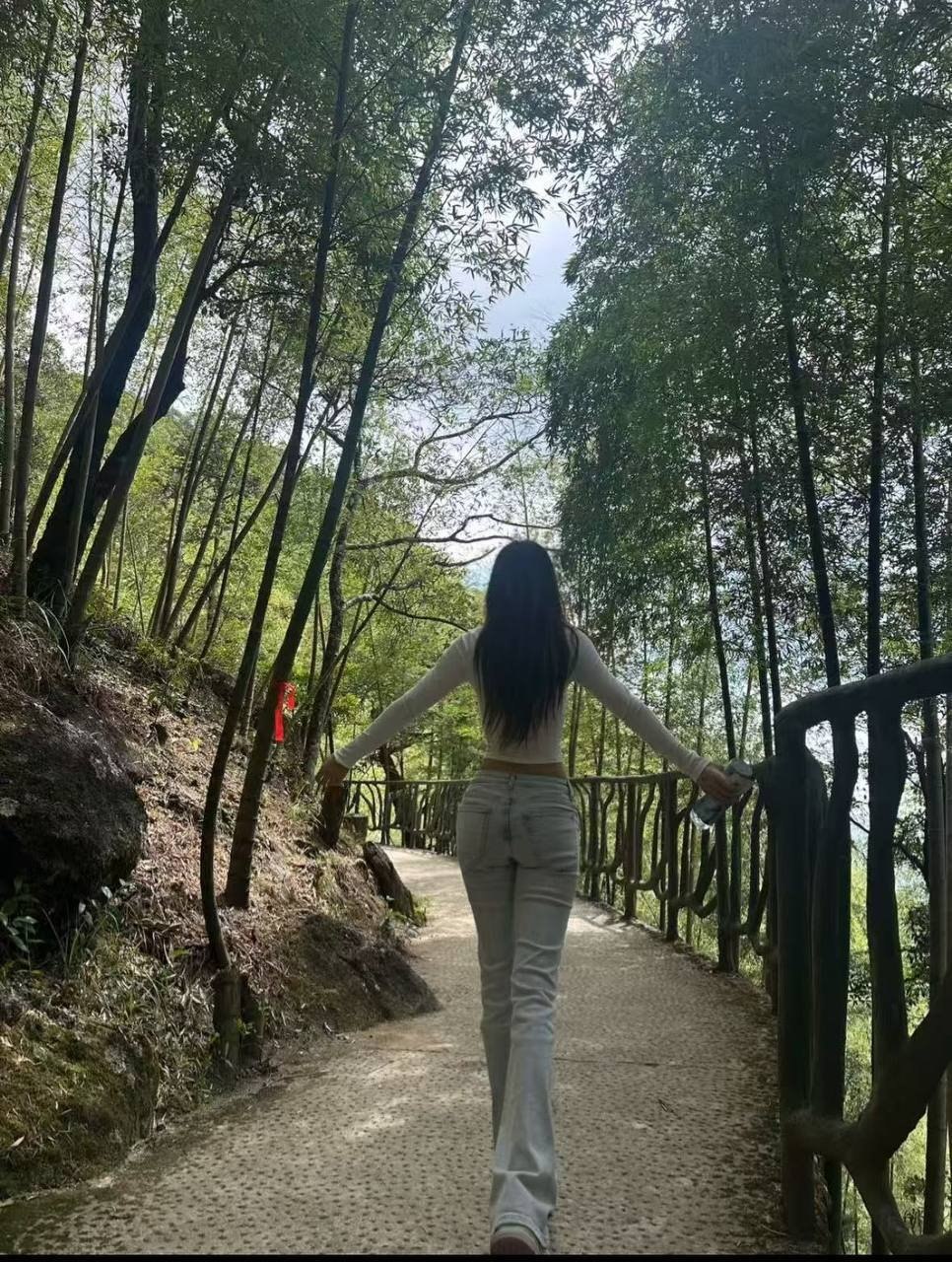 福建 泉州 编号：776946 (点击复制)
➡️ 