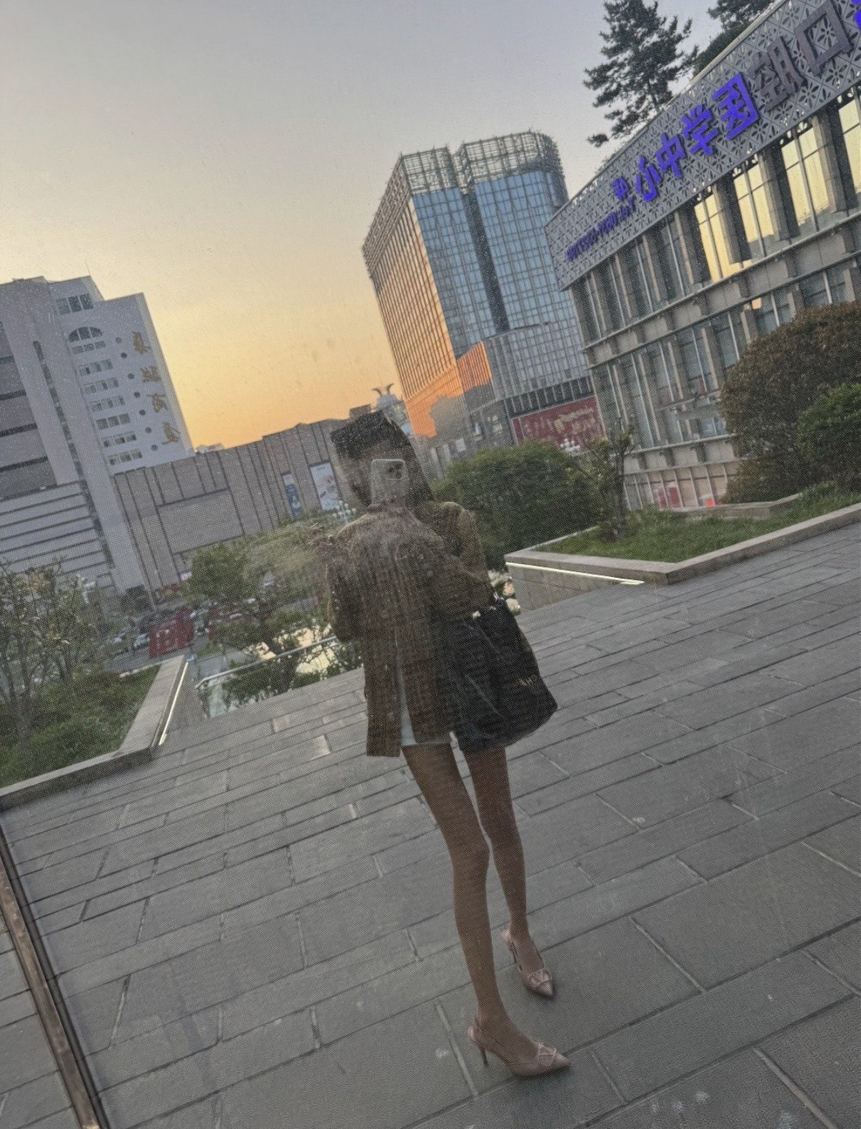 福建 泉州 编号：697617 (点击复制)
➡️ 
