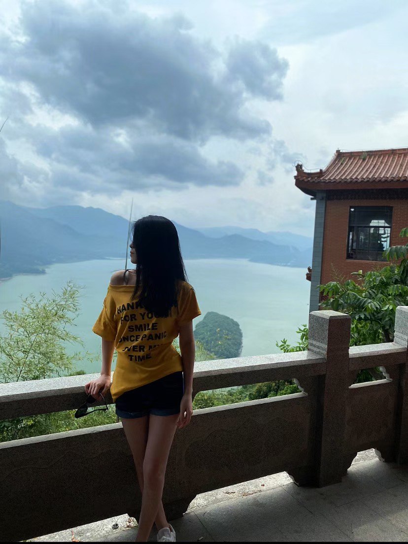 福建 漳州 编号：137417 (点击复制)
➡️ 