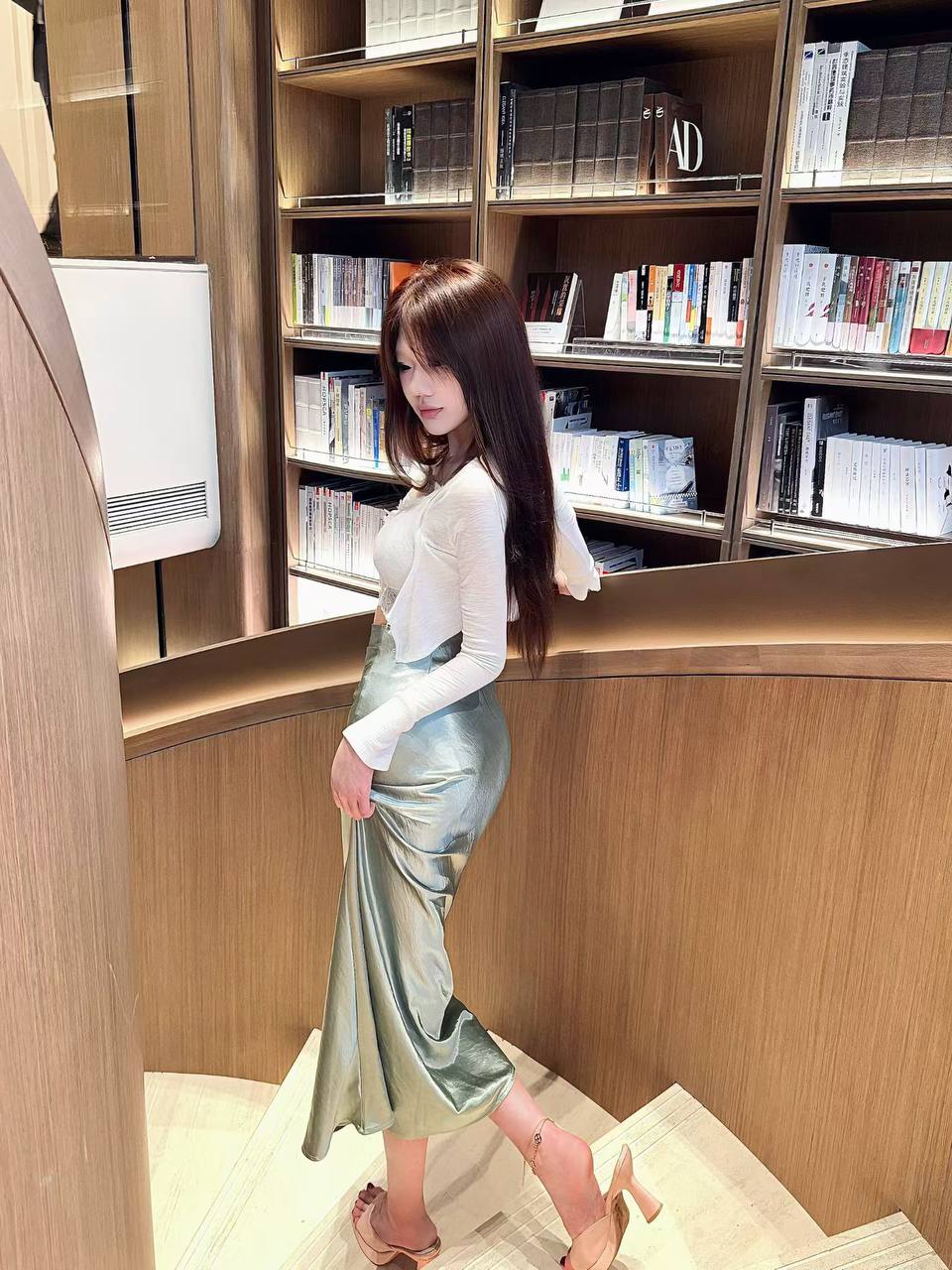 福建 福州 编号：993852 (点击复制)
➡️ 