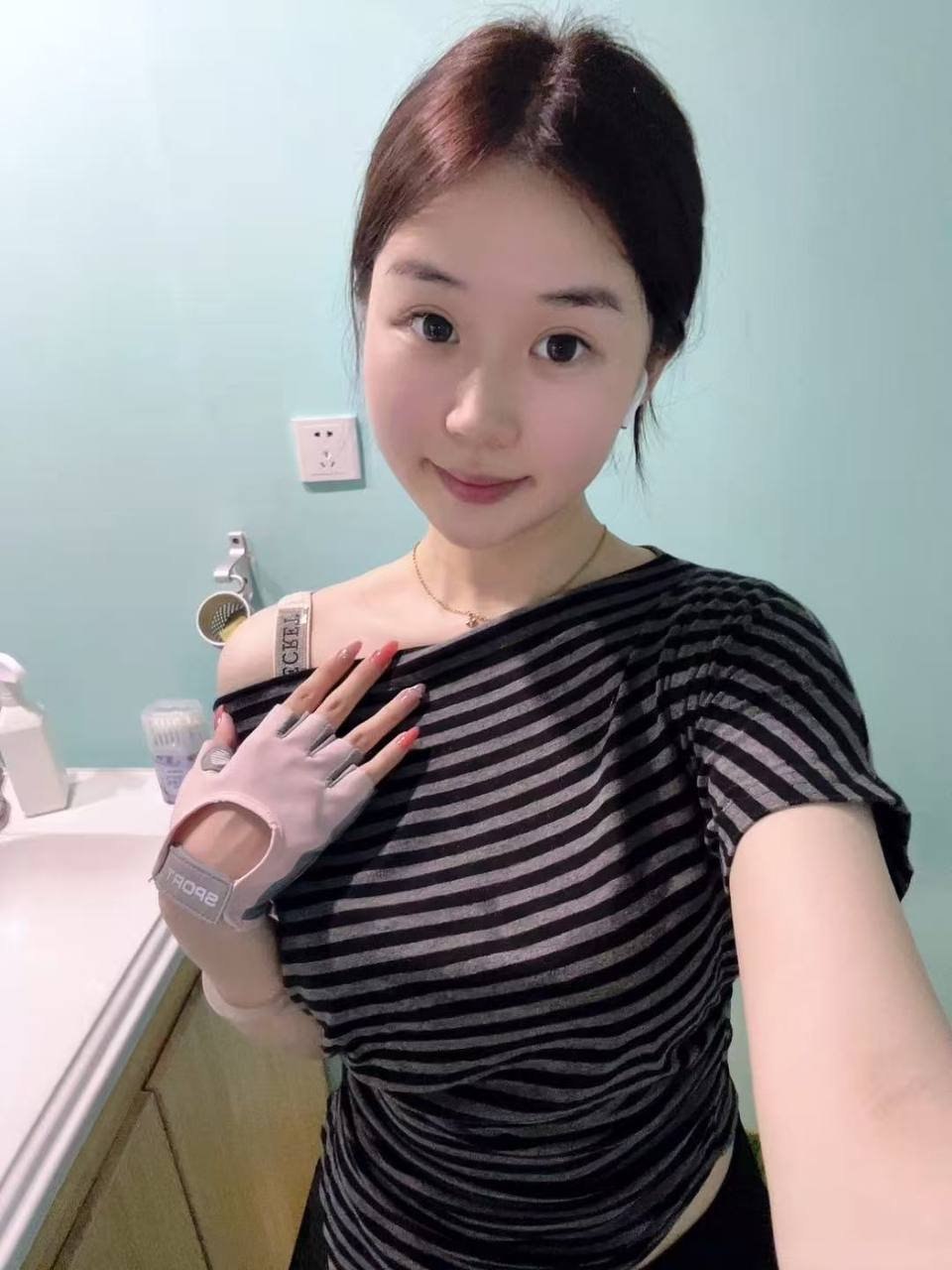 福建 厦门 编号：676031 (点击复制)
➡️ 