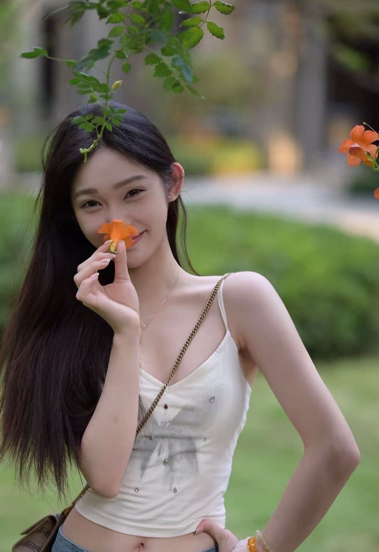 福建 福州 编号：263650 (点击复制)
➡️ 