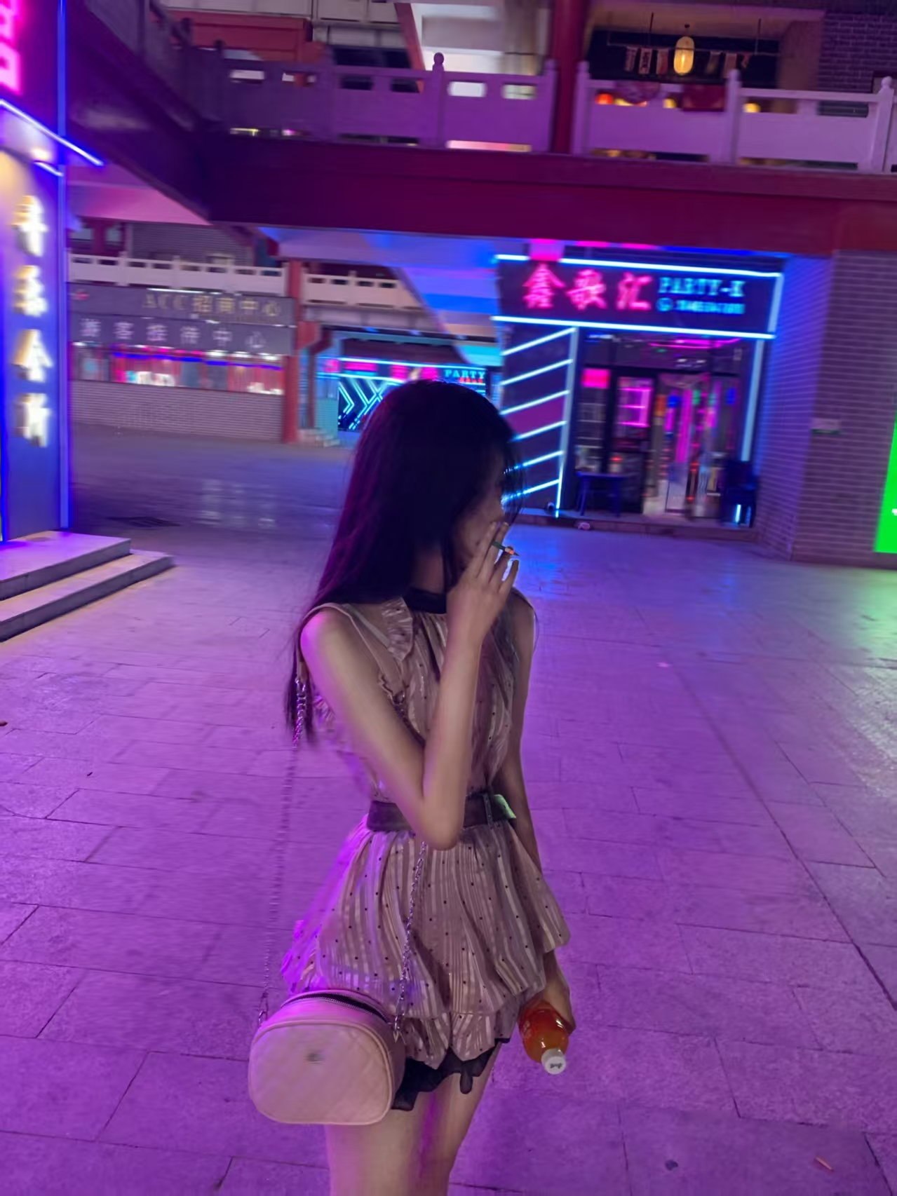 福建 福州 编号：229292 (点击复制)
➡️ 