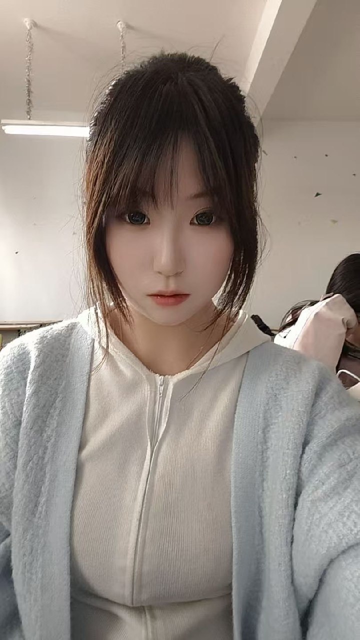 甘肃 兰州 编号：908572 (点击复制)
➡️ 