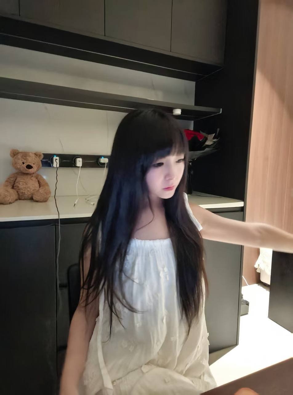 甘肃 兰州 编号：623585 (点击复制)
➡️ 