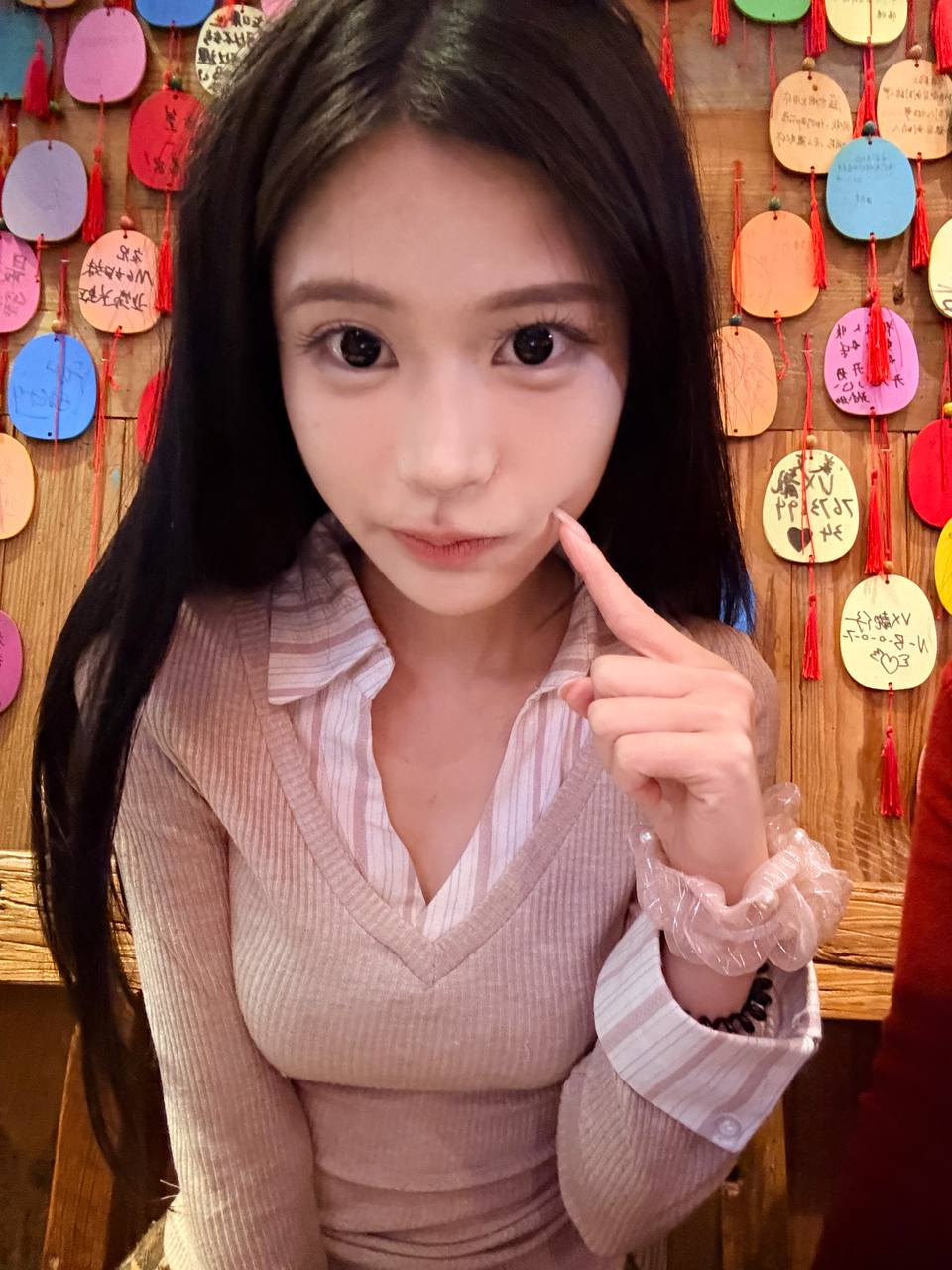 广东 深圳 编号：153568 (点击复制)
➡️ 