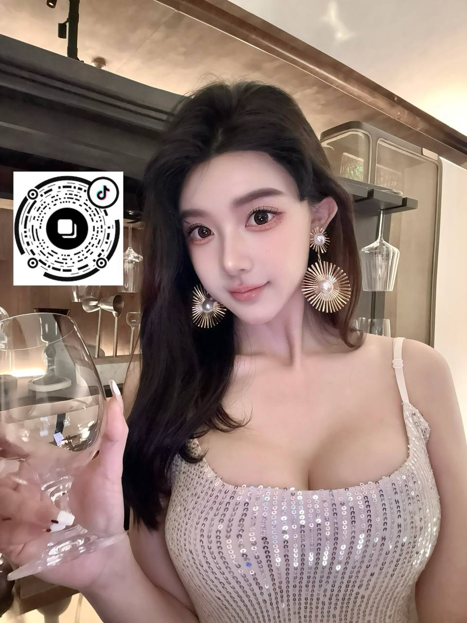 广东 深圳 编号：792455 (点击复制)
➡️ 