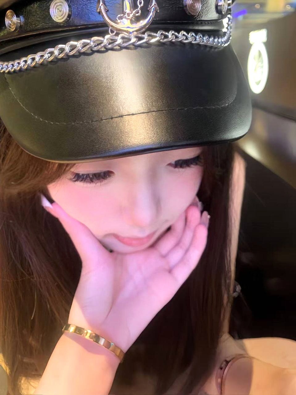 广东 深圳 编号：388992 (点击复制)
➡️ 