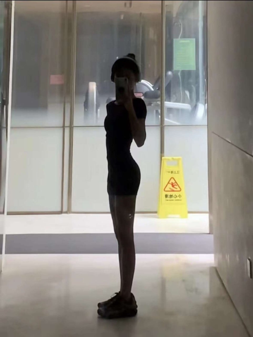 广东 深圳 编号：310307 (点击复制)
➡️ 