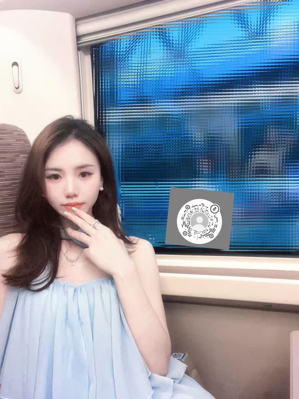 广东 深圳 编号：564370 (点击复制)
➡️ 