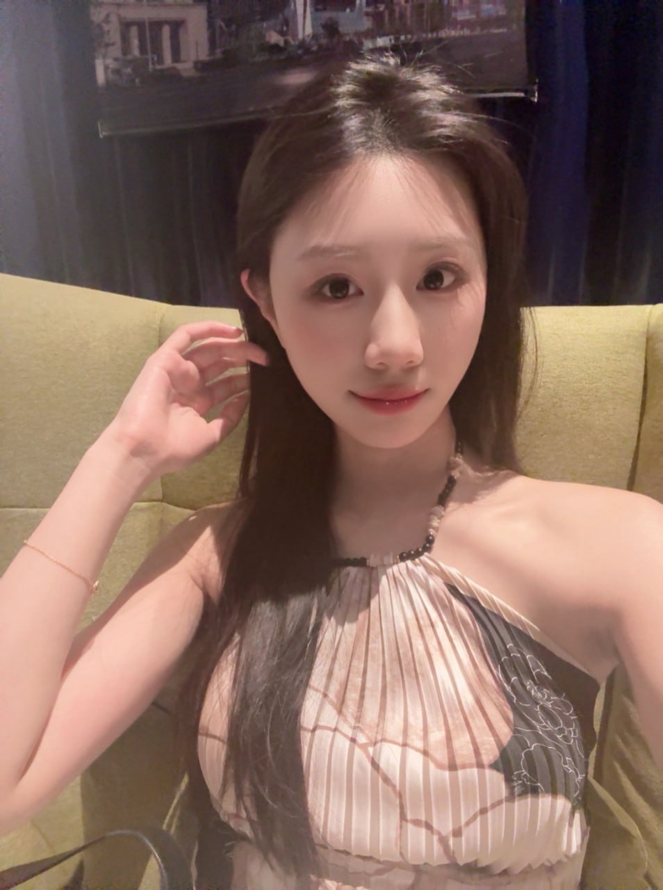 广东 深圳 编号：839406 (点击复制)
➡️ 