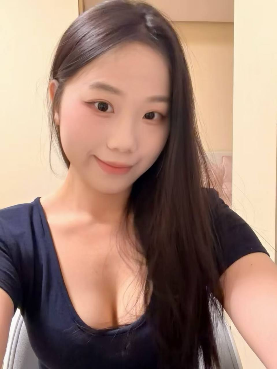 广东 深圳 编号：366524 (点击复制)
➡️ 