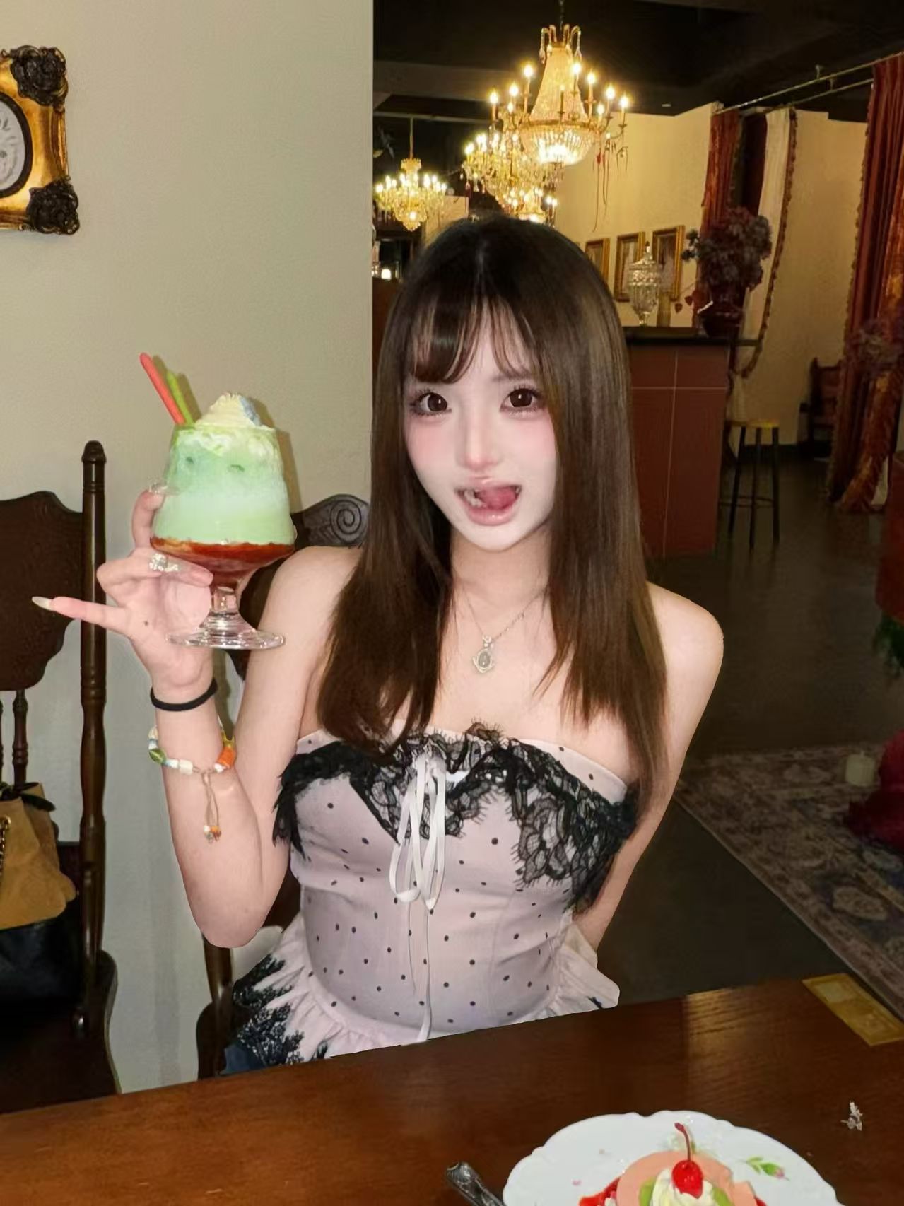 广东 广州 编号：469478 (点击复制)
➡️ 