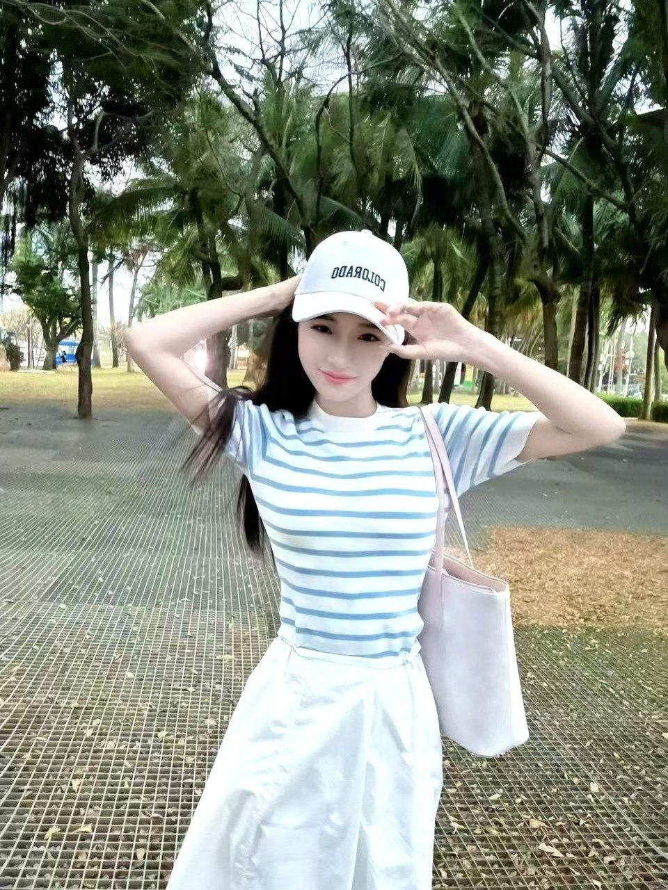 广东 深圳 编号：239598 (点击复制)
➡️ 