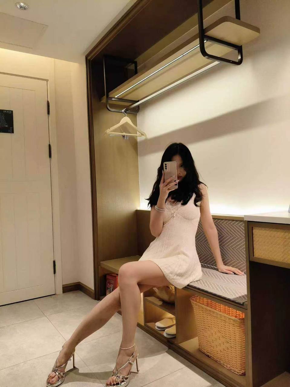 广东 深圳 编号：406279 (点击复制)
➡️ 