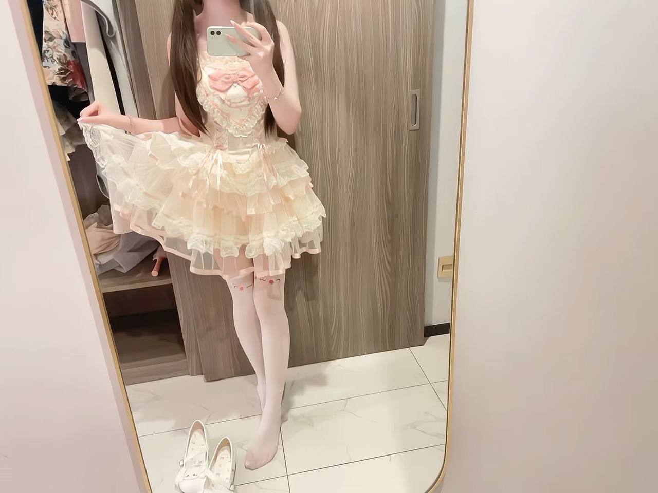 广东 深圳 编号：887606 (点击复制)
➡️ 