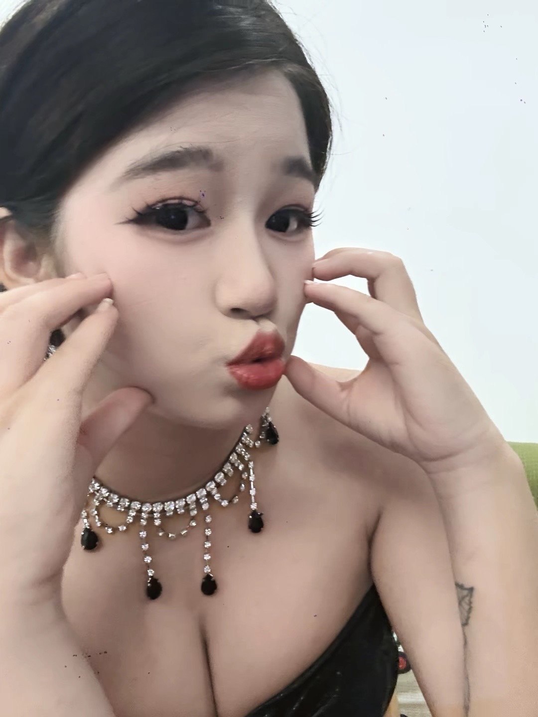广东 揭阳 编号：486470 (点击复制)
➡️ 