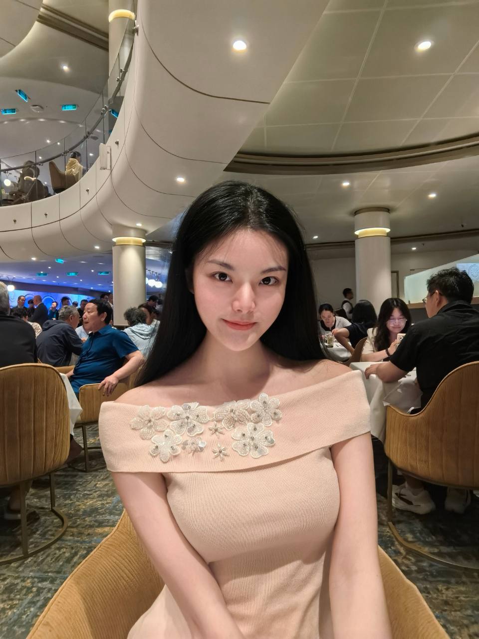 广东 深圳 编号：761475 (点击复制)
➡️ 
