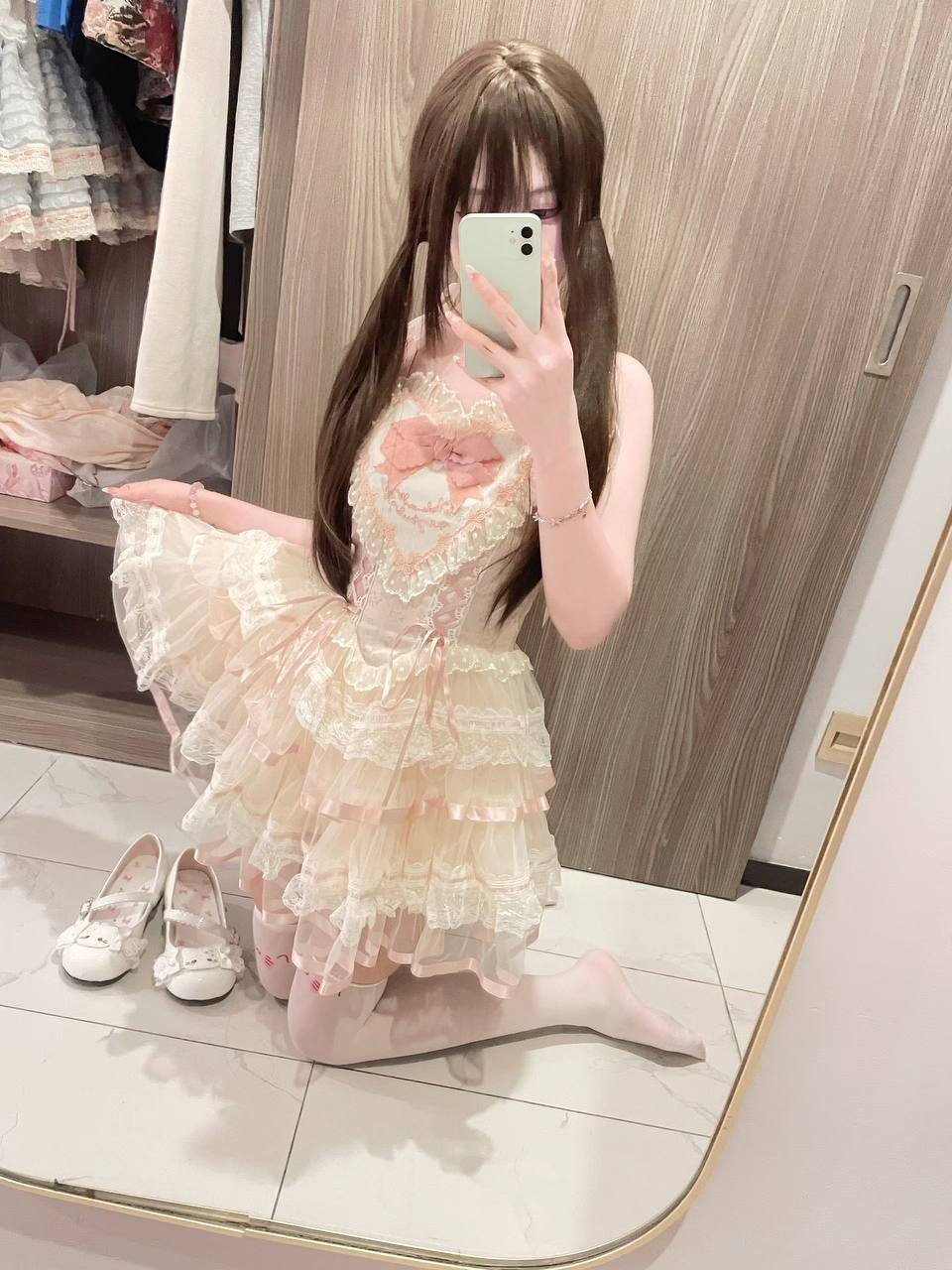 广东 深圳 编号：887606 (点击复制)
➡️ 