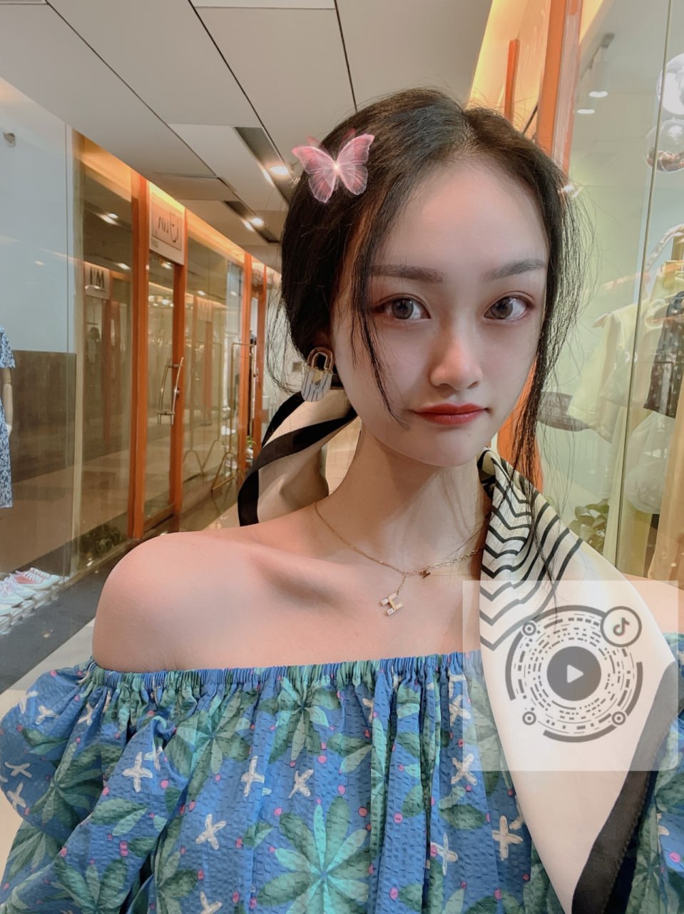 广东 深圳 编号：608196 (点击复制)
➡️ 