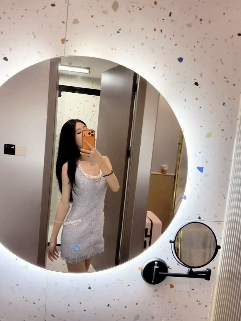 广东 广州 编号：499583 (点击复制)
➡️ 