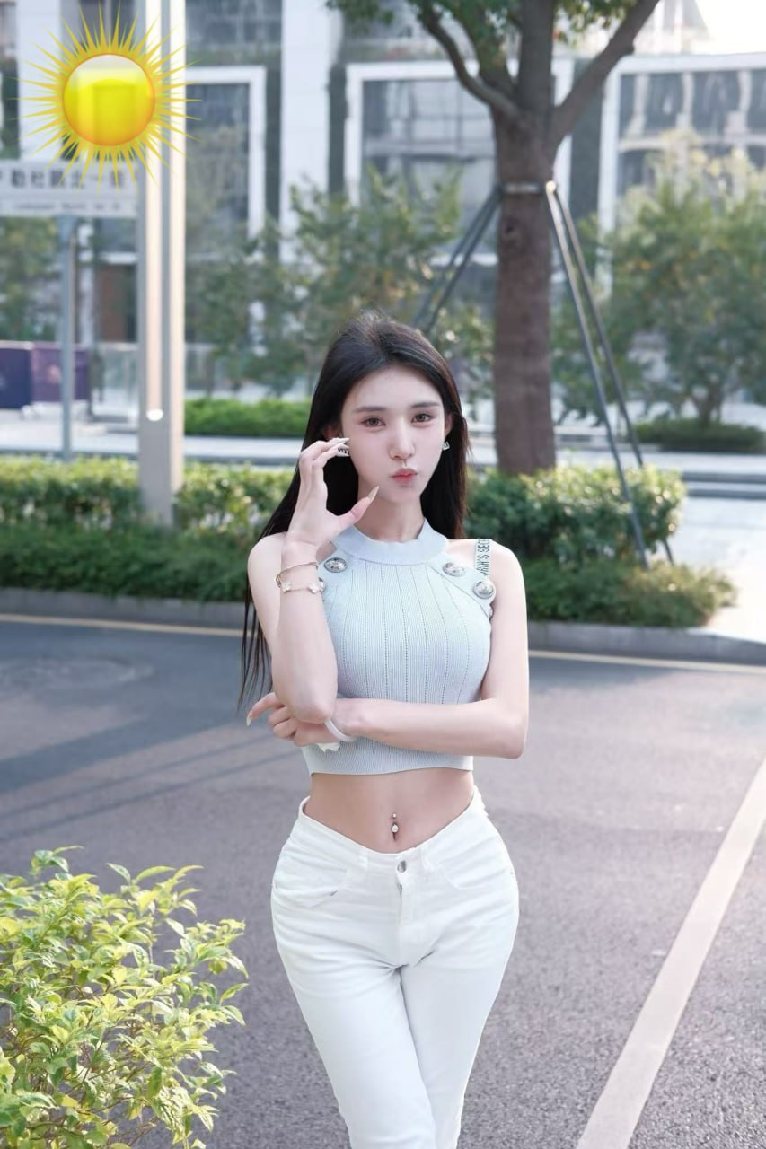 广东 深圳 编号：323673 (点击复制)
➡️ 