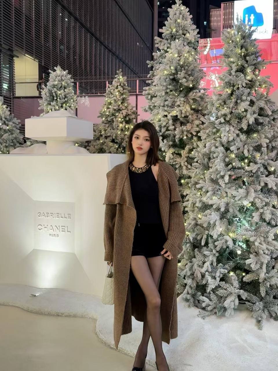 广东 深圳 编号：090121 (点击复制)
➡️ 