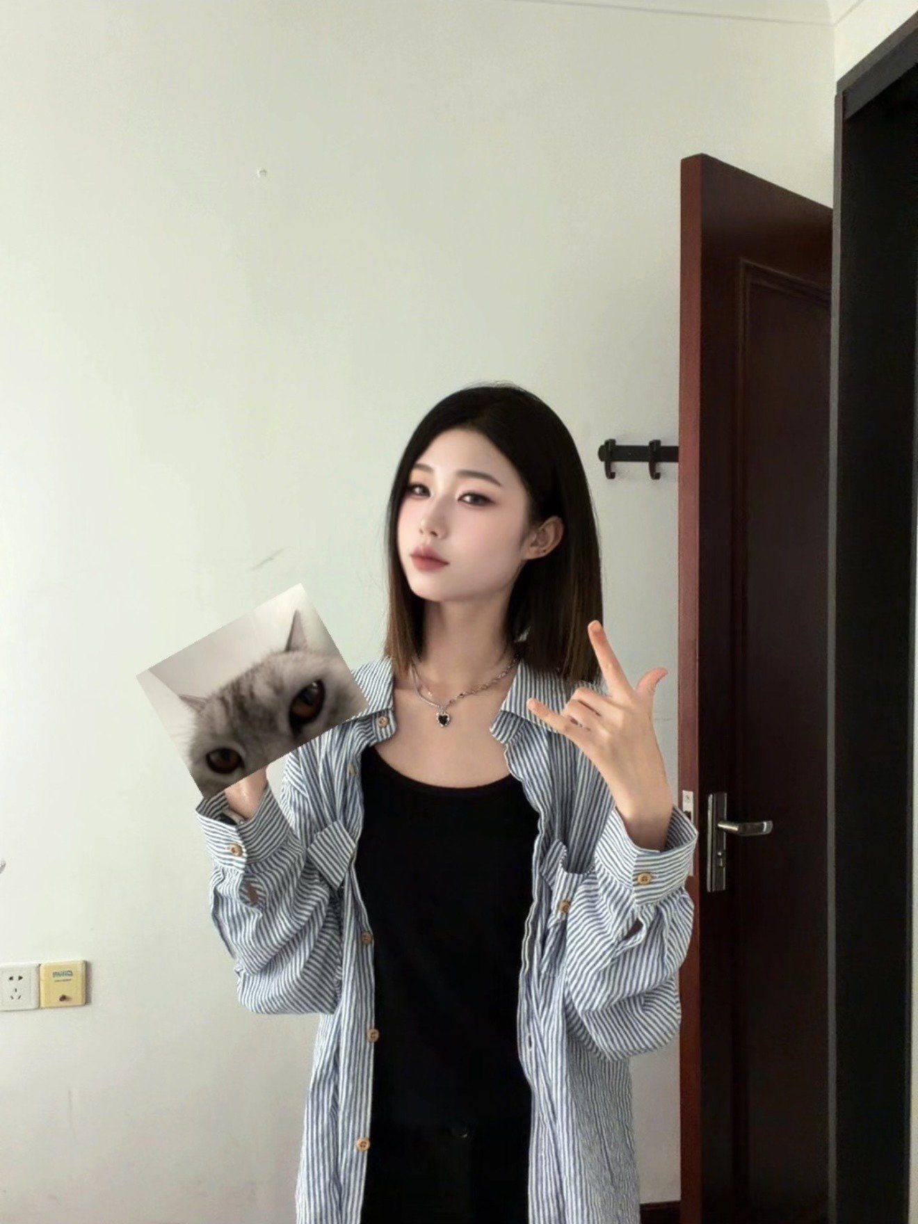广东 深圳 编号：517037 (点击复制)
➡️ 