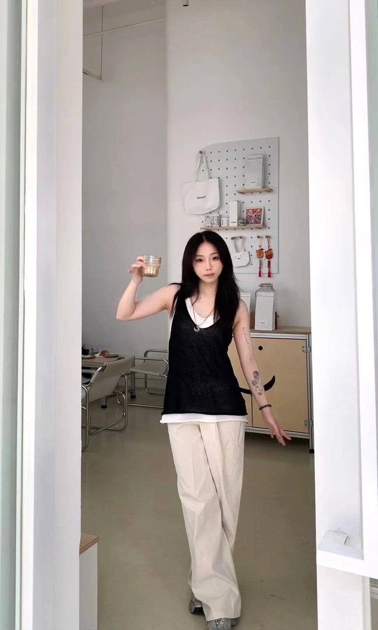 广东 广州 编号：569725 (点击复制)
➡️ 