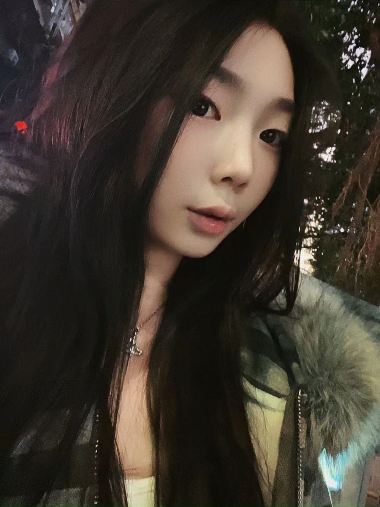 广东 深圳 编号：429279 (点击复制)
➡️ 