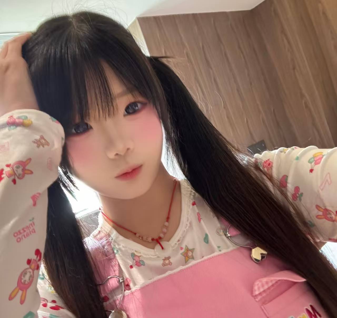 广东 广州 编号：484378 (点击复制)
➡️ 