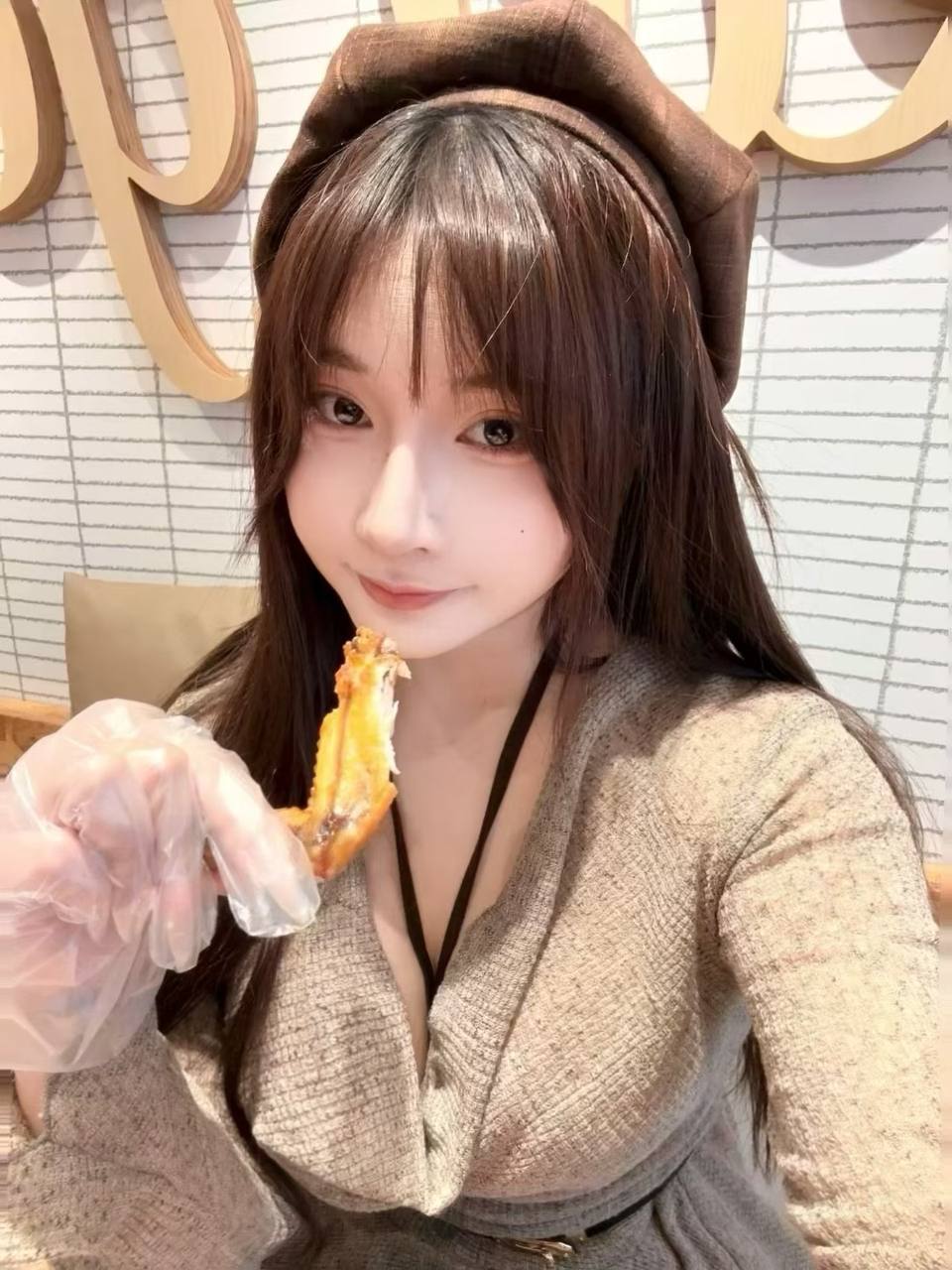 广东 广州 编号：308583 (点击复制)
➡️ 