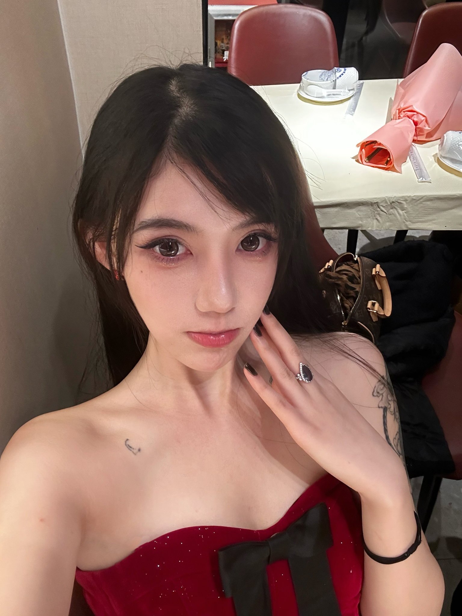 广东 广州 编号：243400 (点击复制)
➡️ 