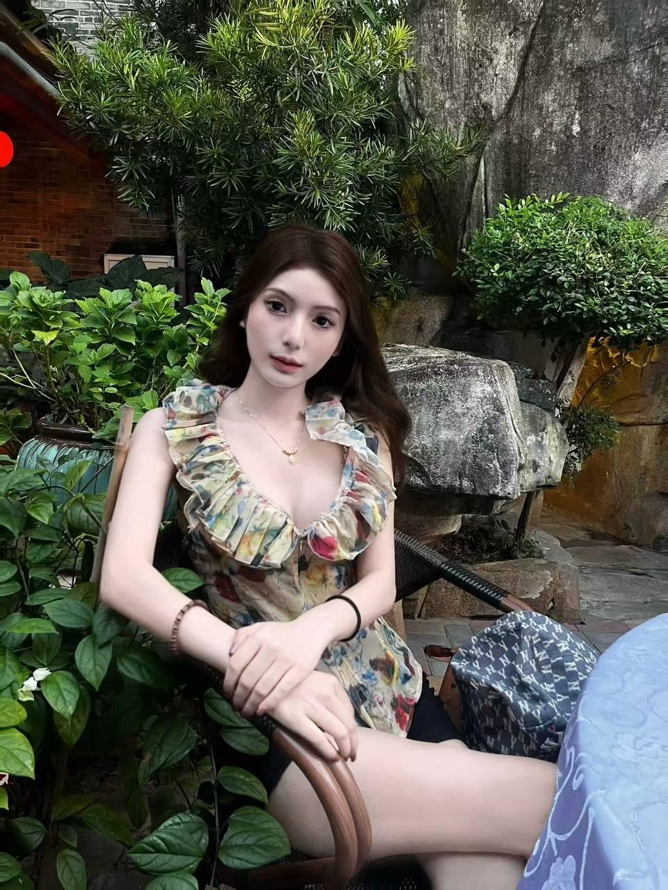 广东 广州 编号：156561 (点击复制)
➡️ 