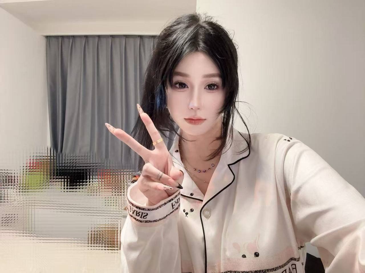 广东 广州 编号：041193 (点击复制)
➡️ 