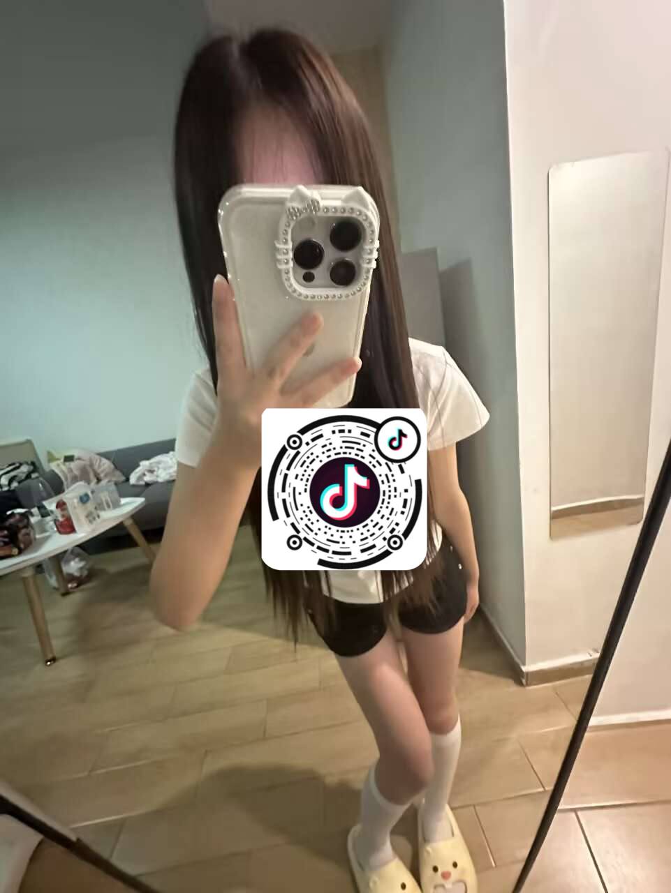 广东 深圳 编号：024199 (点击复制)
➡️ 