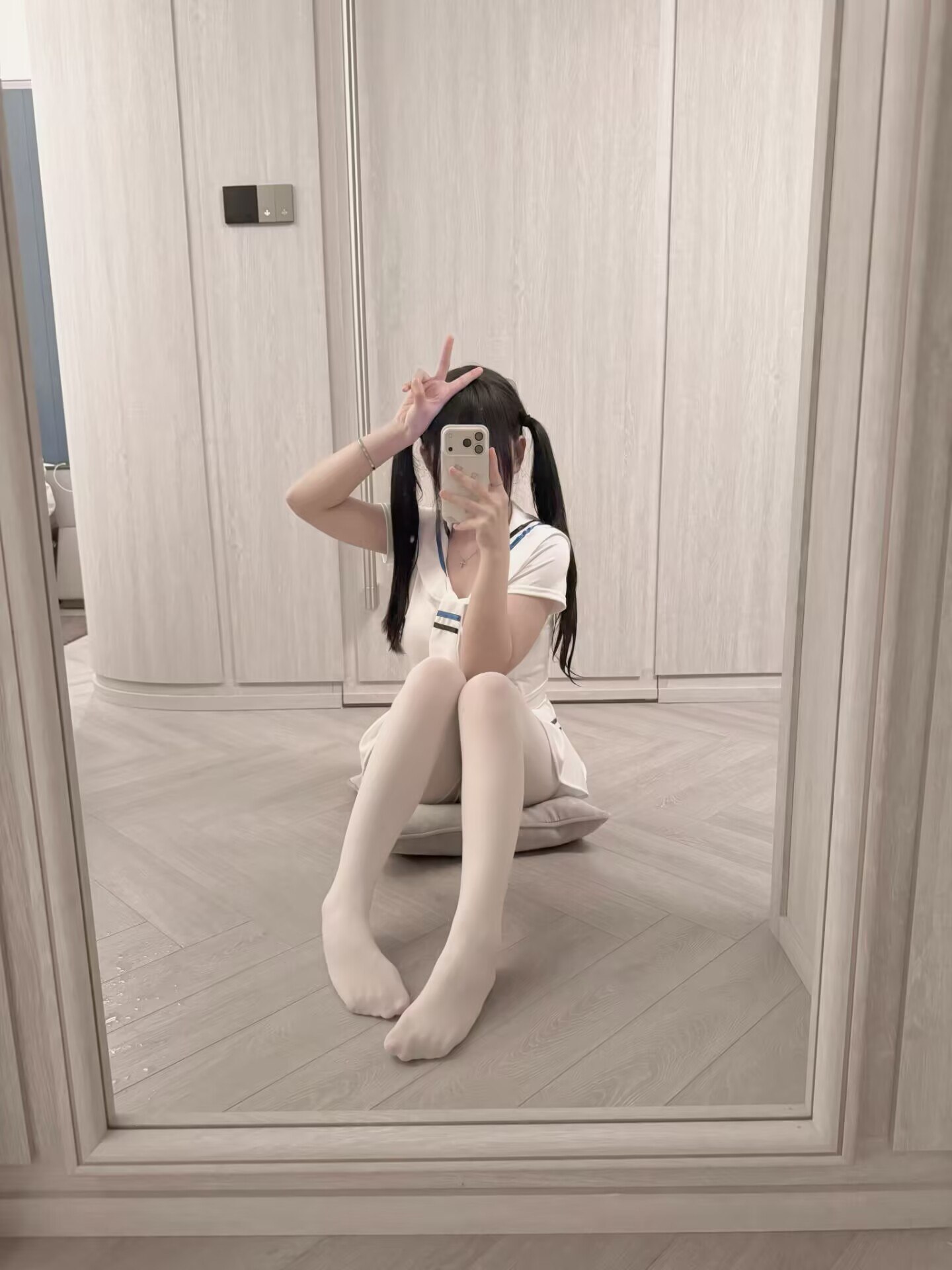 广东 广州 编号：978950 (点击复制)
➡️ 