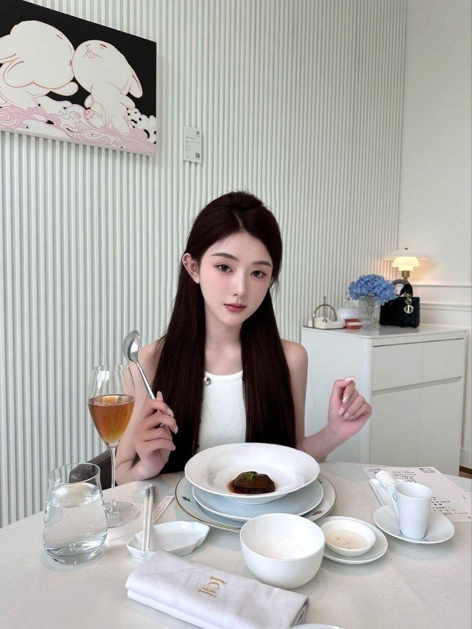 广东 广州 编号：492213 (点击复制)
➡️ 