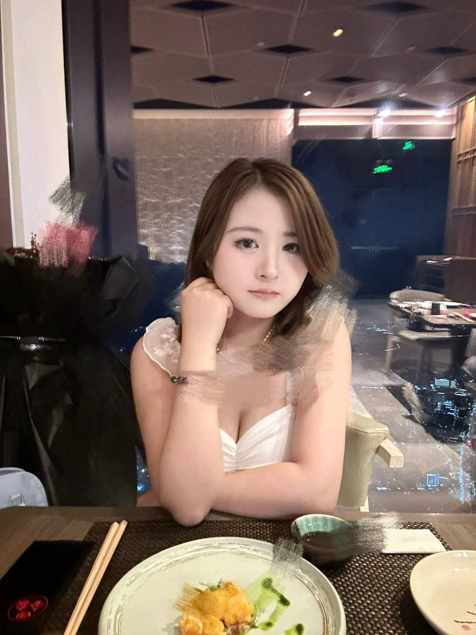 广东 深圳 编号：698365 (点击复制)
➡️ 