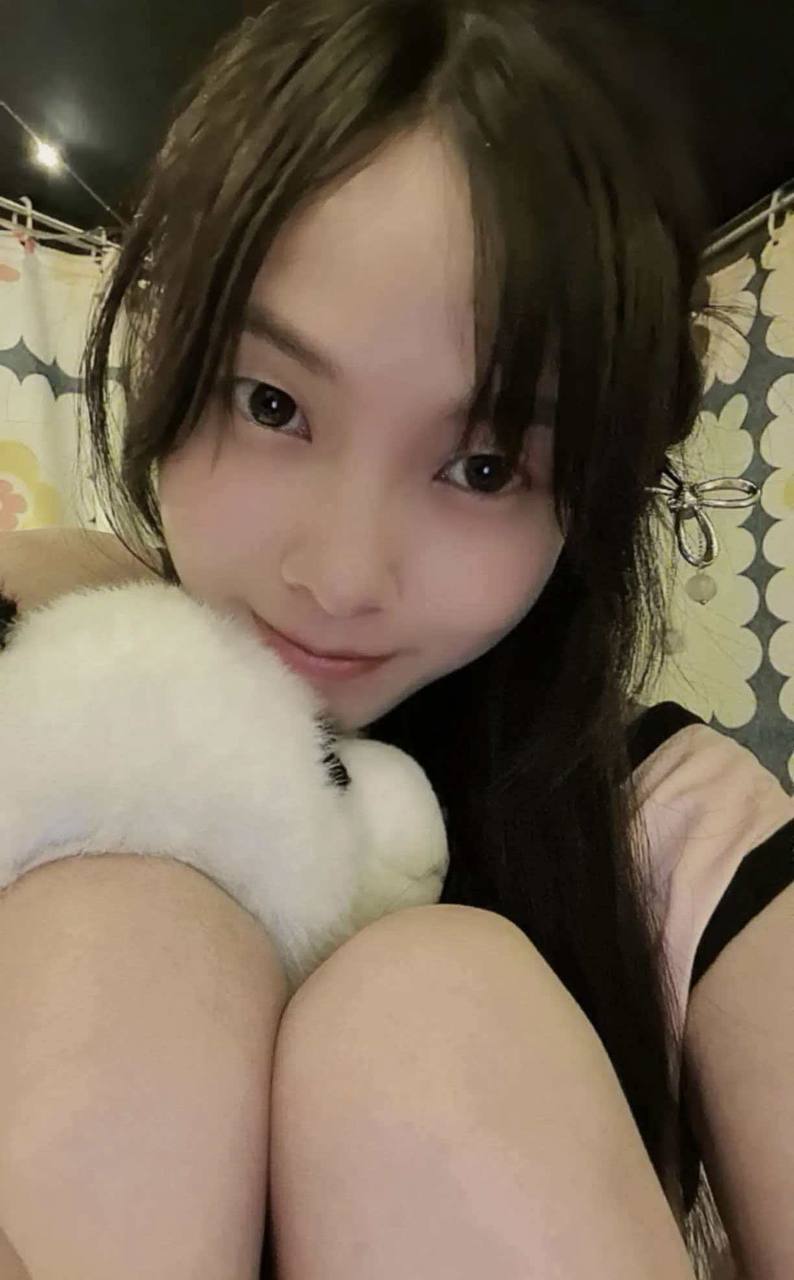 广东 深圳 编号：133156 (点击复制)
➡️ 
