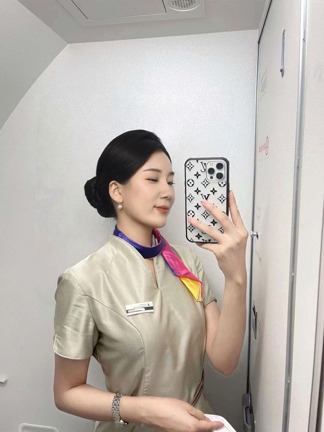 广东 深圳 编号：088627 (点击复制)
➡️ 
