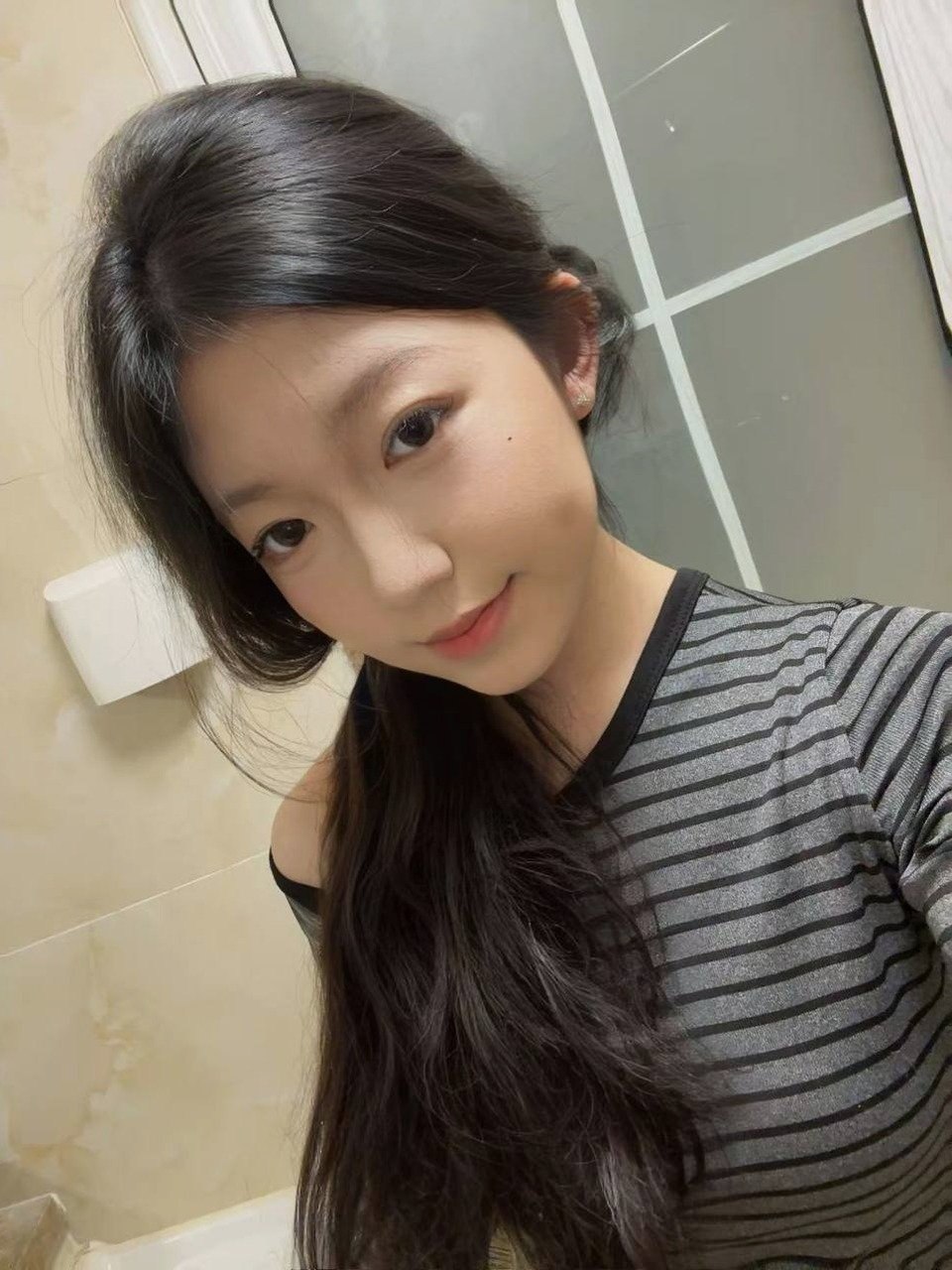 广东 广州 编号：974996 (点击复制)
➡️ 