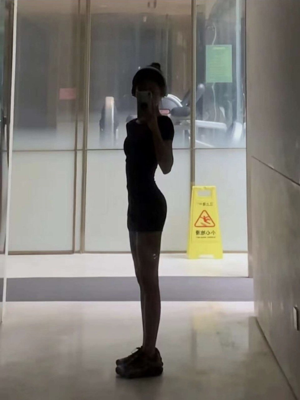 广东 深圳 编号：120723 (点击复制)
➡️ 