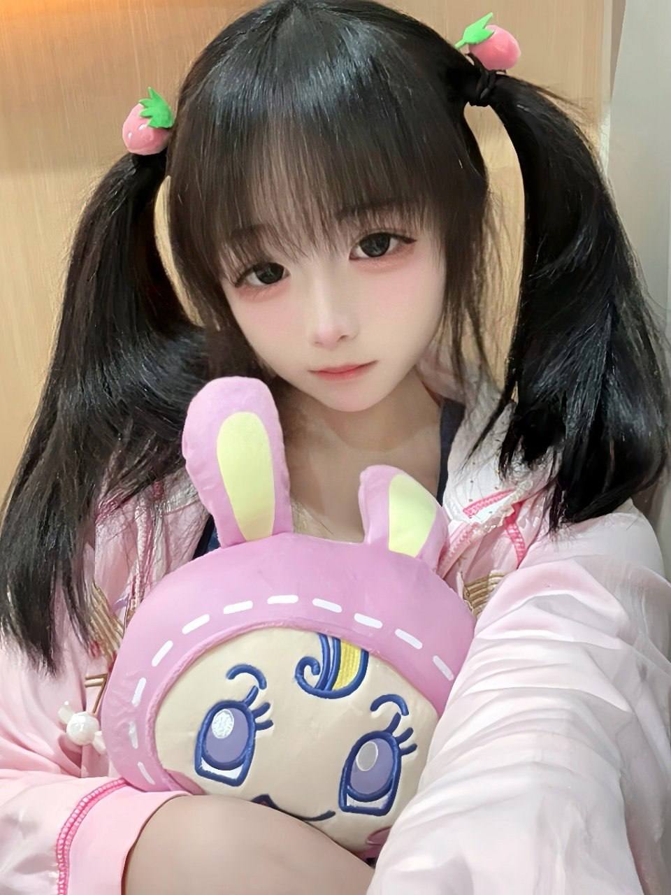 广东 深圳 编号：451896 (点击复制)
➡️ 