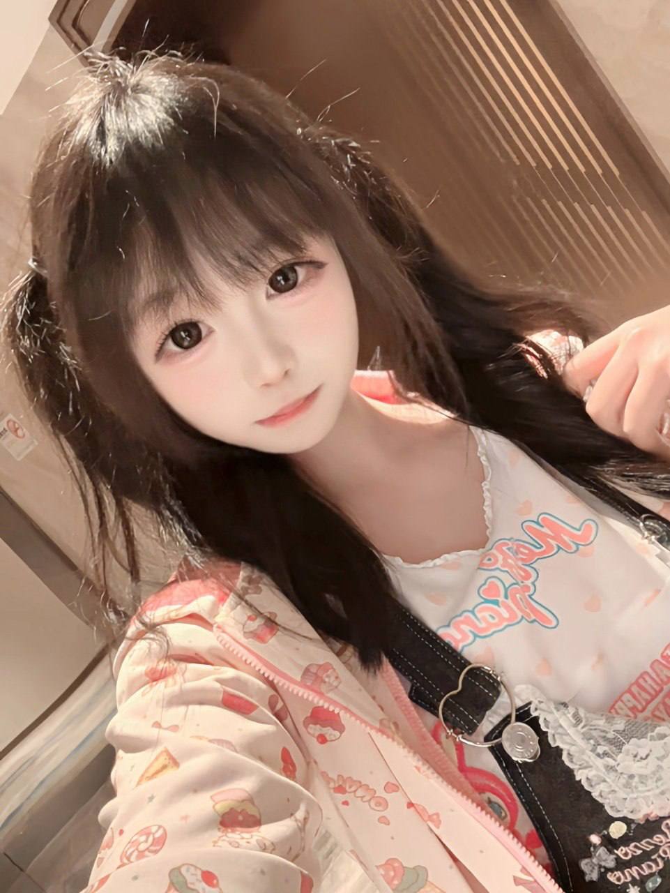 广东 深圳 编号：451896 (点击复制)
➡️ 